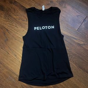 Black Peloton tank size small
